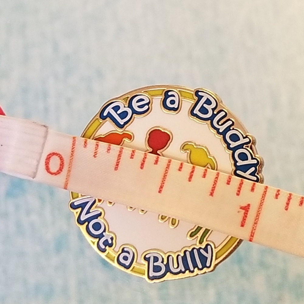 NWT Be a Buddy Not a Bully Pin Gold Red Green - Picture 3 of 6